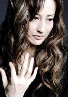 Ichiko Hashimoto musica de Clover