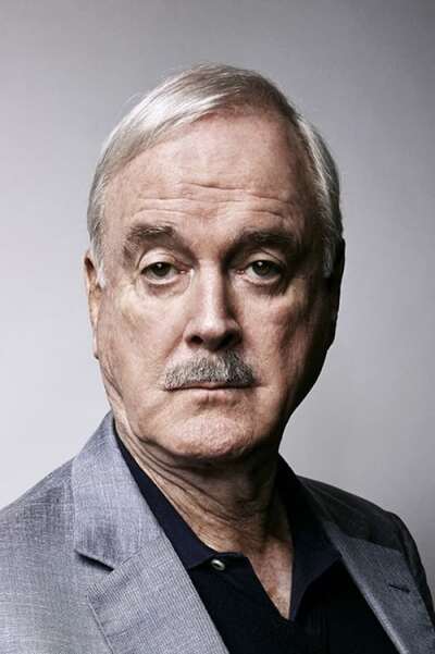 John Cleese creador de Monty Python's Personal Best