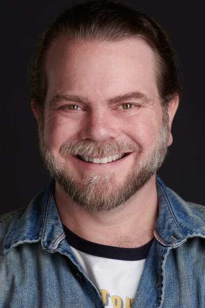 Justin Cook productor de Dragon Ball Movie 1: Shen Long no Densetsu